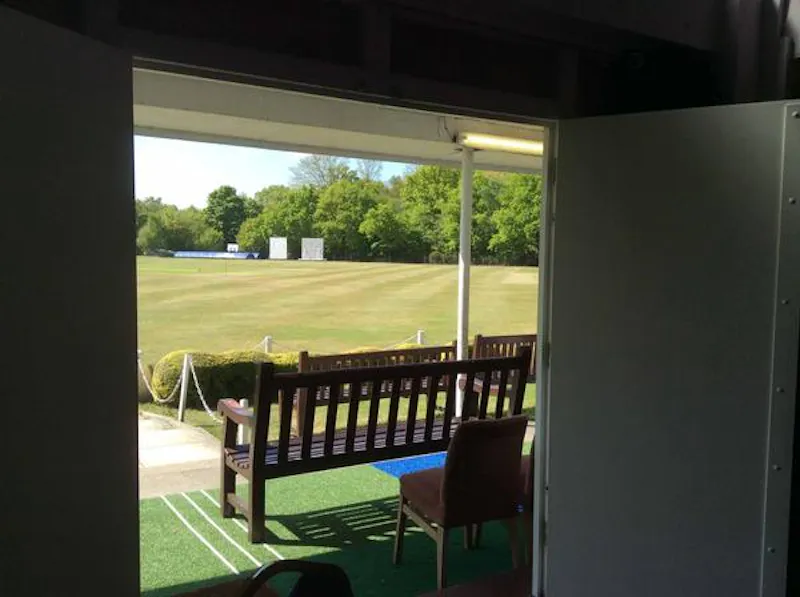 Cricket club with lake in Stanmore, V156 (photo 25)