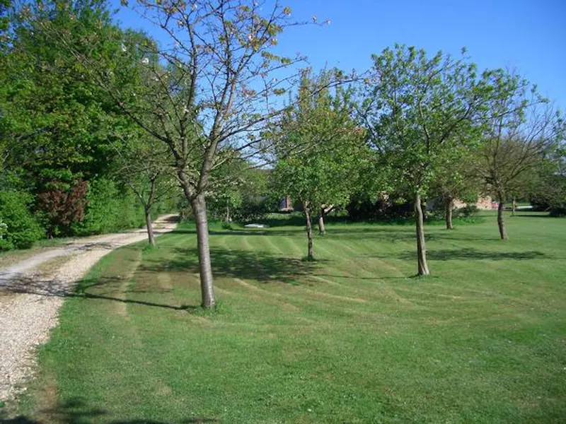 Film location C881 in Buckinghamshire (photo 32)