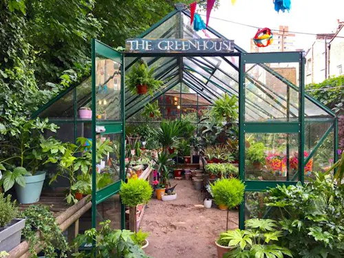 Garden centre in Battersea, Q122