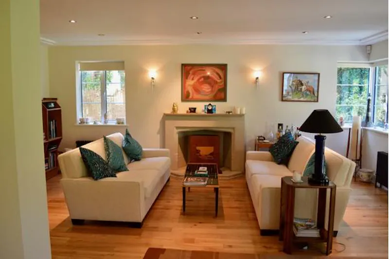 Fireplace at Quirky Poole deco house, D2319 (photo 4)