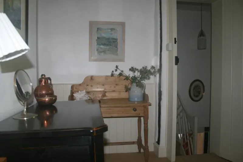 Quaint Great Missenden home, C886 (photo 38)