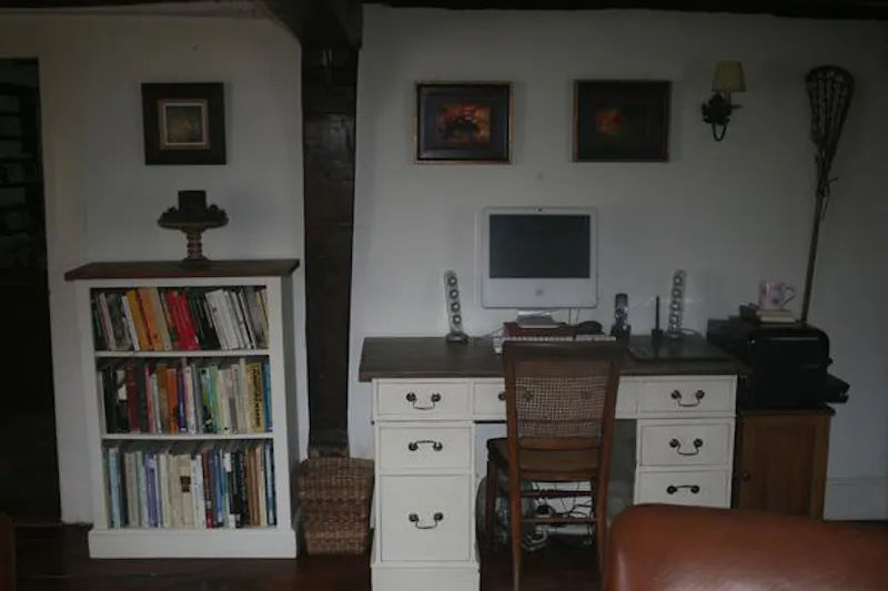 Quaint Great Missenden home, C886 (photo 68)