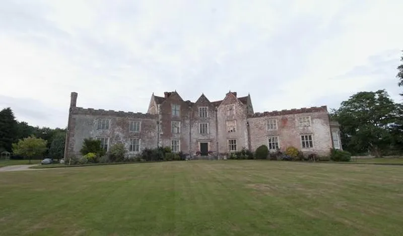 Film location H179 in Wiltshire (photo 25)