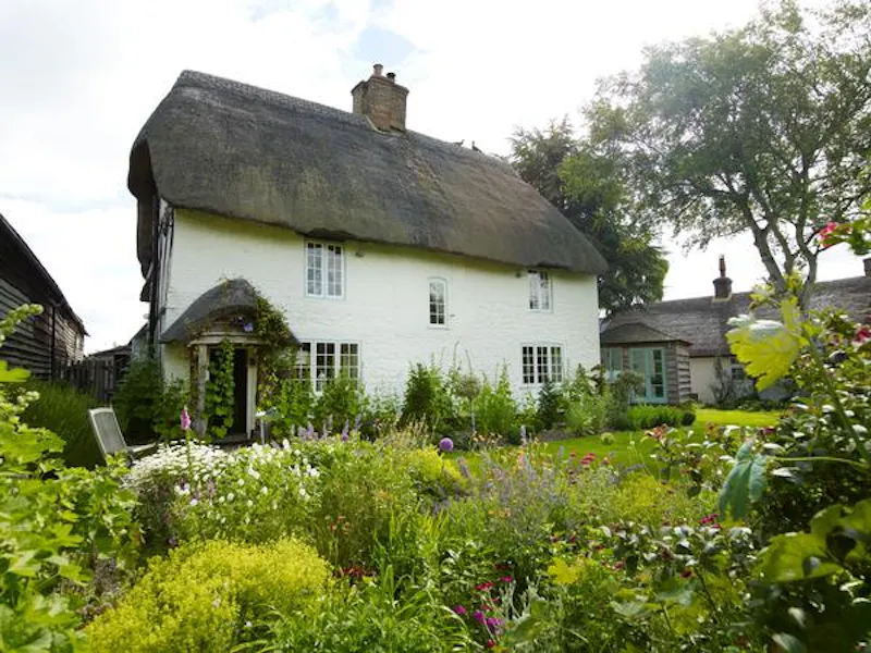 Thame thatched cottage, C889 (photo 1)