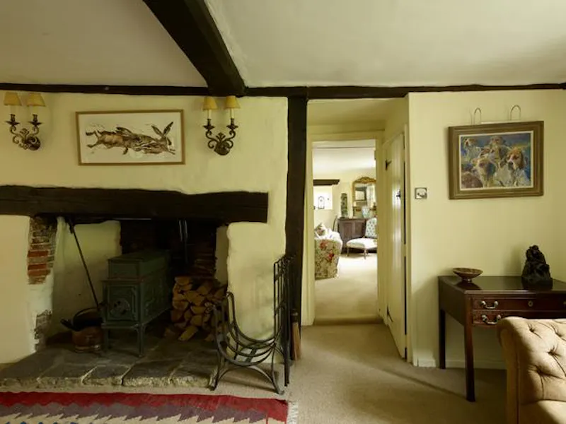Thame thatched cottage, C889 (photo 5)