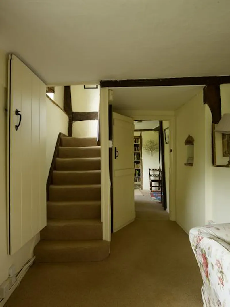 Thame thatched cottage, C889 (photo 7)