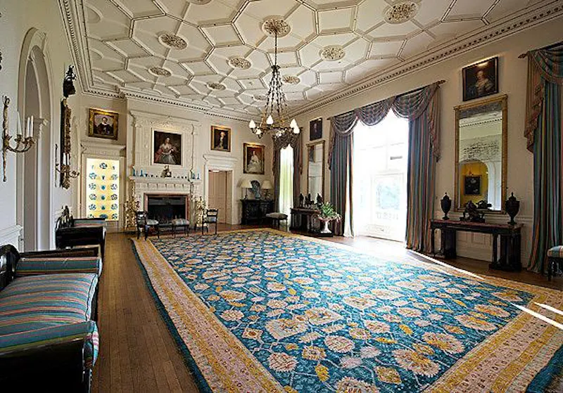Boardroom at Macclesfield stately home, A1440 (photo 4)