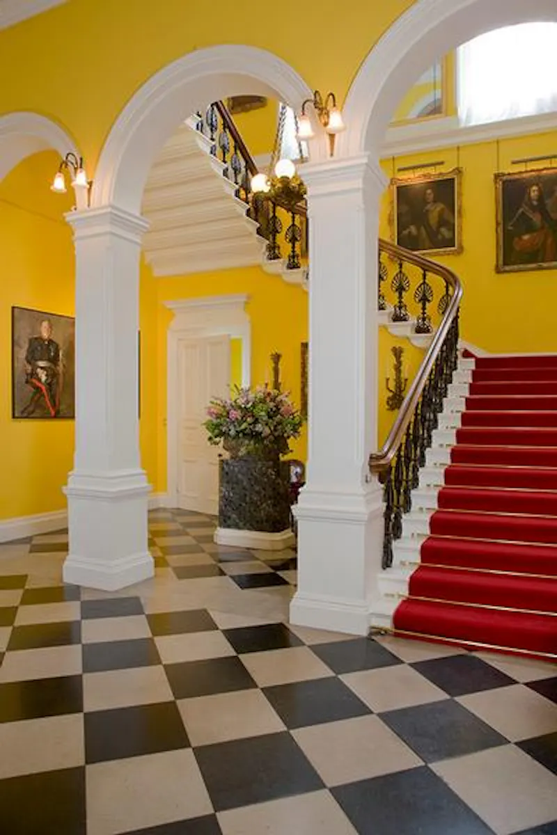 Macclesfield stately home, A1440 (photo 9)