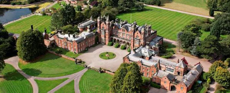 Garden at Macclesfield stately home, A1440 (photo 24)