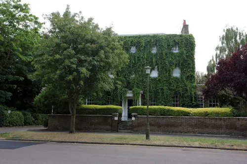 Stylish Ham Common house, F1151