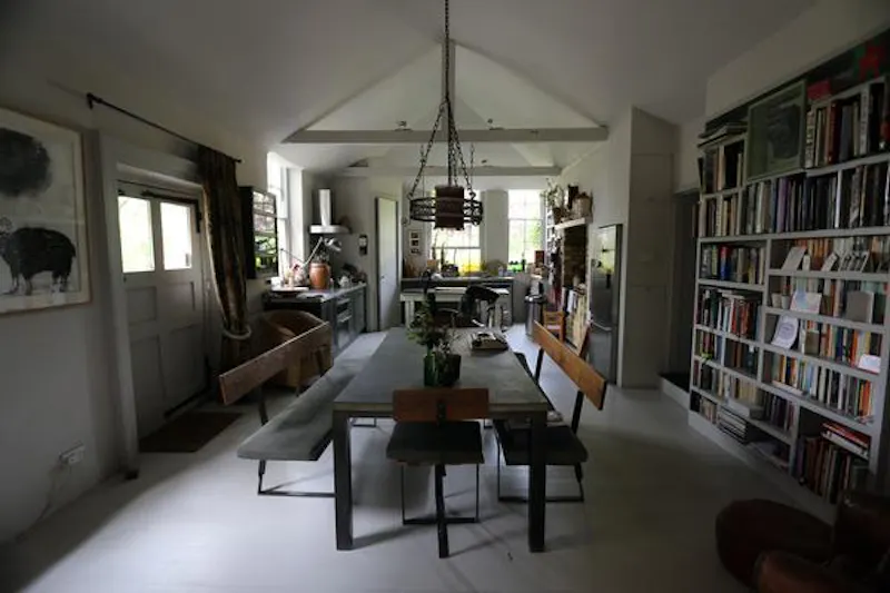 Kitchen at Stylish Ham Common house, F1151 (photo 22)