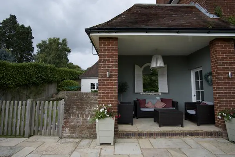 Summer house at Tunbridge Wells house with pool, A1442 (photo 49)