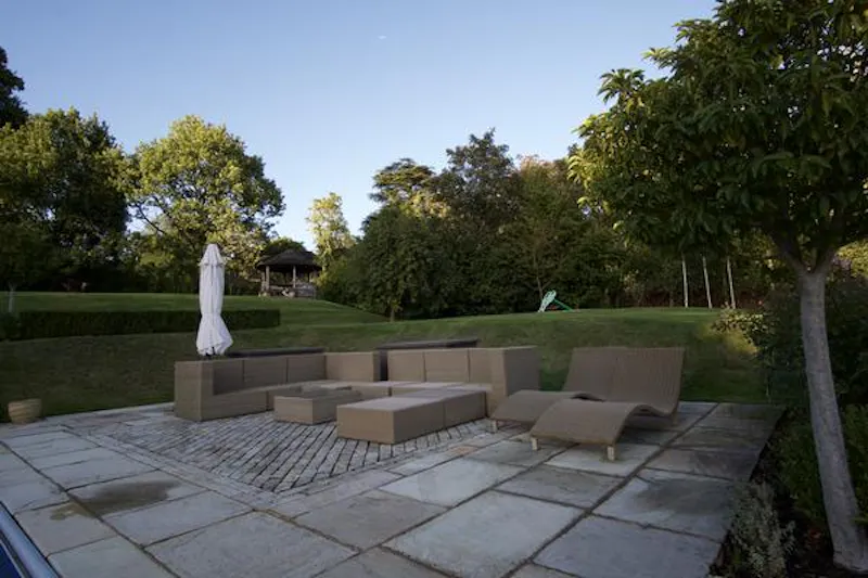Tunbridge Wells house with pool, A1442 (photo 60)