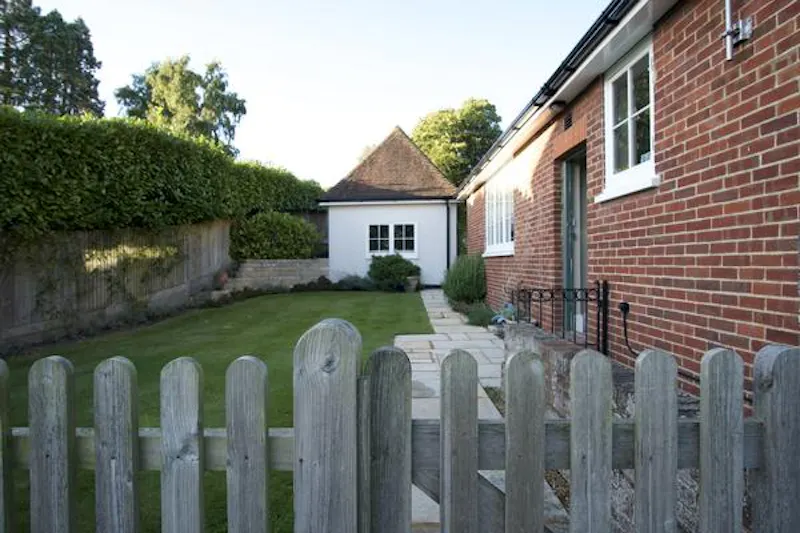 Tunbridge Wells house with pool, A1442 (photo 65)