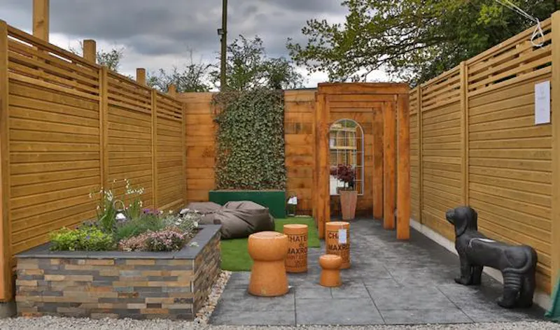 13 show gardens in Tonbridge, Q126 (photo 6)