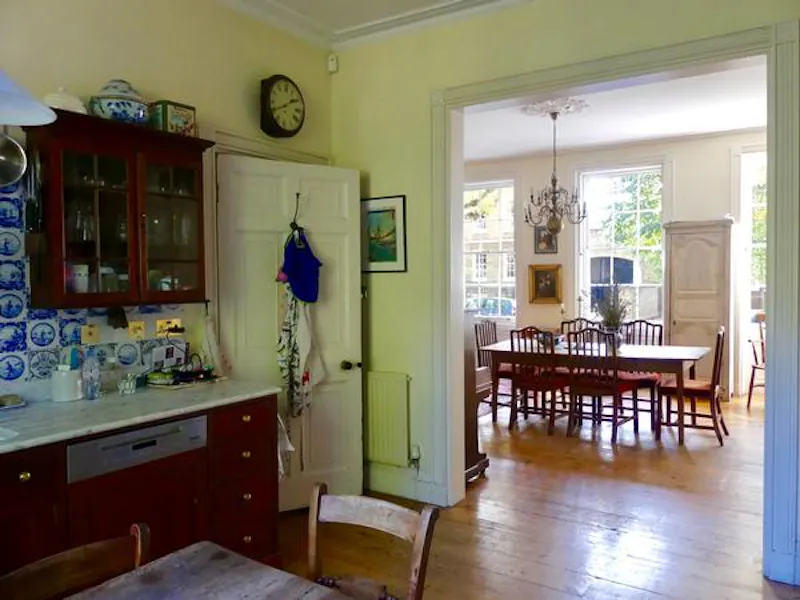 Elegant Camberwell townhouse, A1445 (photo 6)