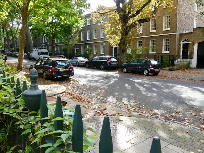 Elegant Camberwell townhouse, A1445 (photo 57)