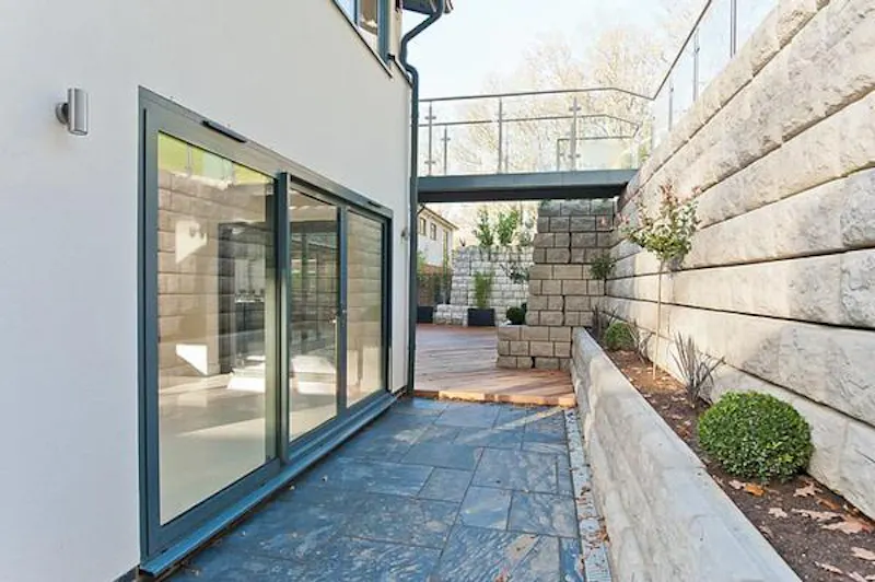 South Downs eco house, K419 (photo 26)