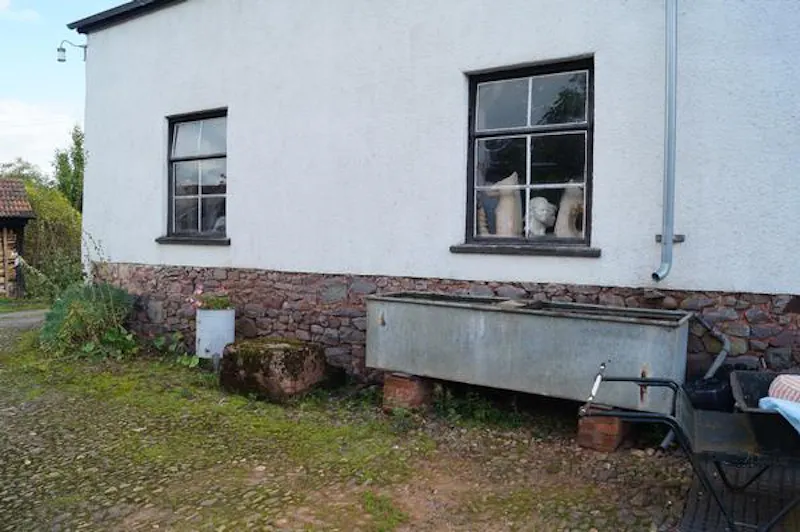 Faded Devon country house, A1446 (photo 36)