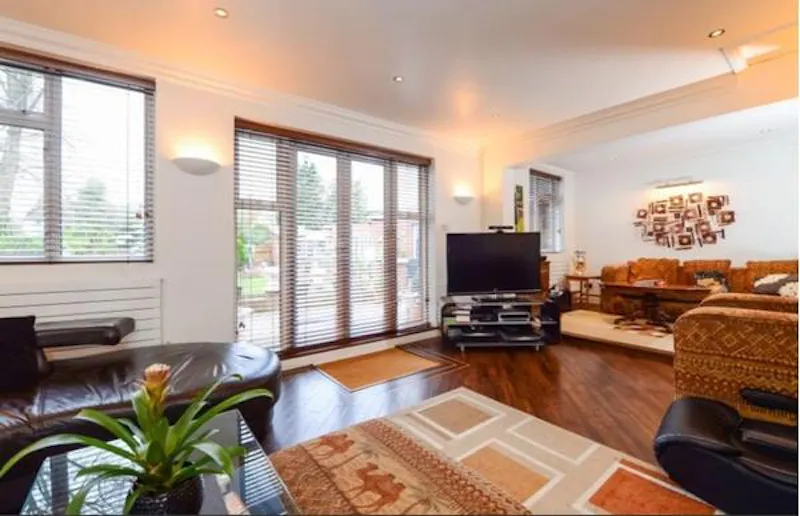 Floor - wooden at South Woodford pool house, E444 (photo 5)