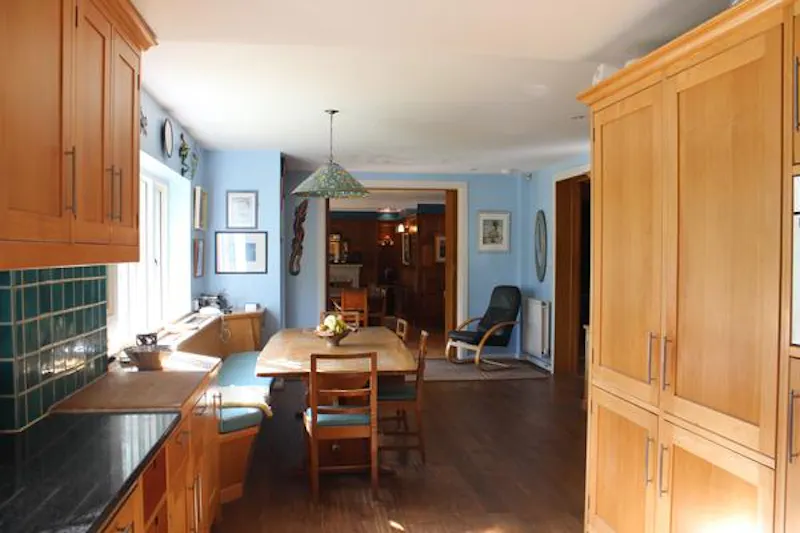 Cookham home with woodland , E445 (photo 6)