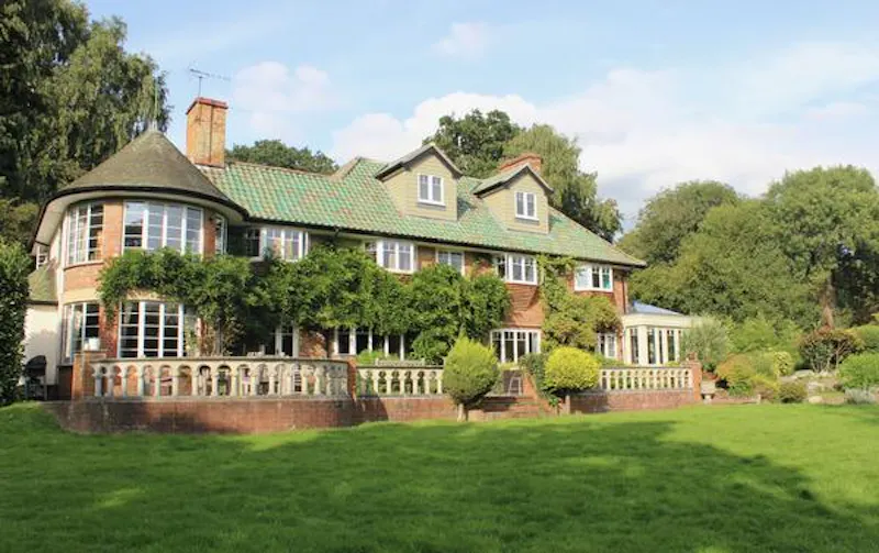Cookham home with woodland , E445 (photo 42)