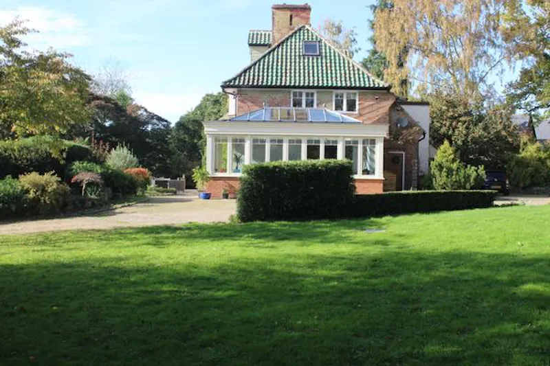 Cookham home with woodland , E445 (photo 43)