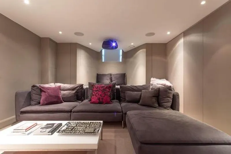 Living Room at Stylish Clapham townhouse, B1786 (photo 12)