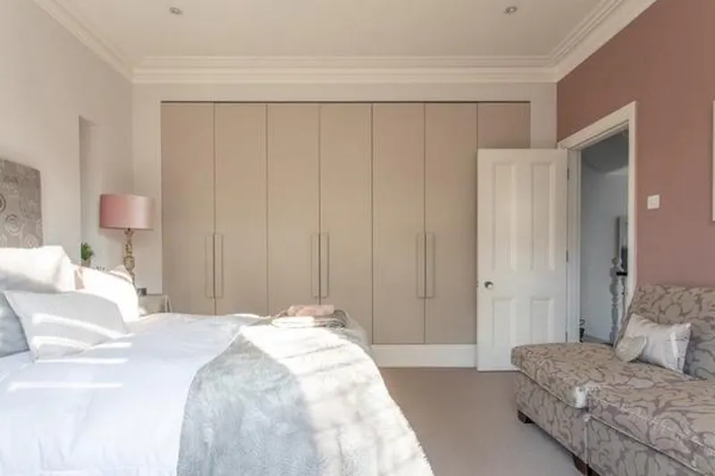 Stylish Clapham townhouse, B1786 (photo 26)