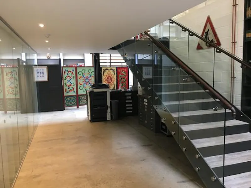Staircase at Industrial office space, T166 (photo 5)