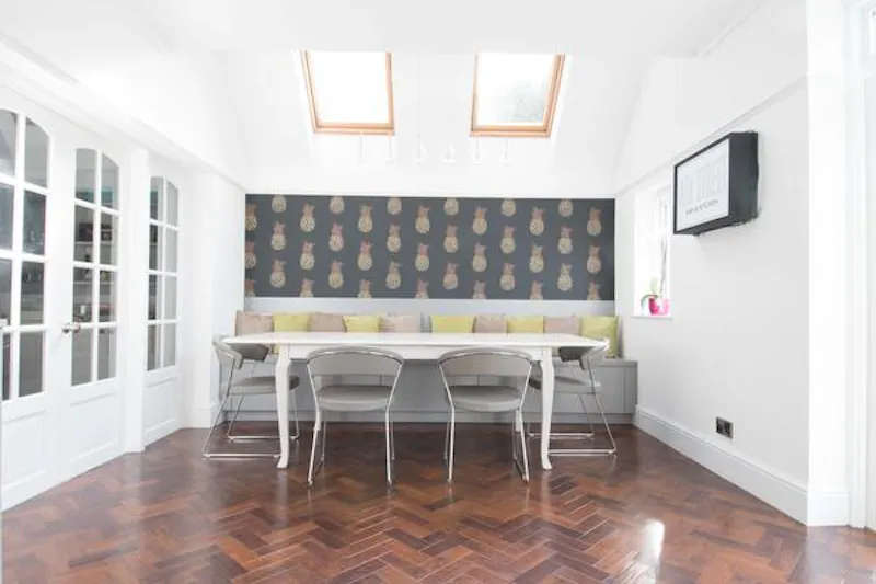 Dining room at Detached South Woodford house, B1787 (photo 6)