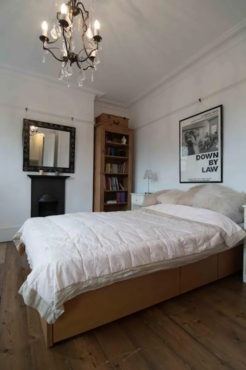 Bedroom at Detached South Woodford house, B1787 (photo 9)
