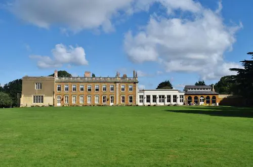 Northampton country house, G299