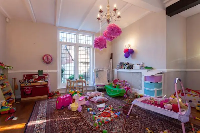 Nursery at Godstone Country pool house, C891 (photo 7)
