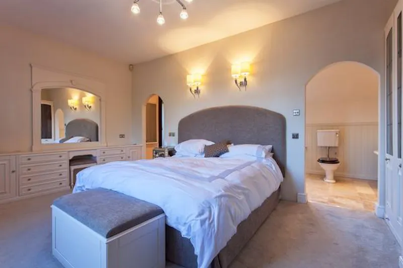 Bedroom at Godstone Country pool house, C891 (photo 16)
