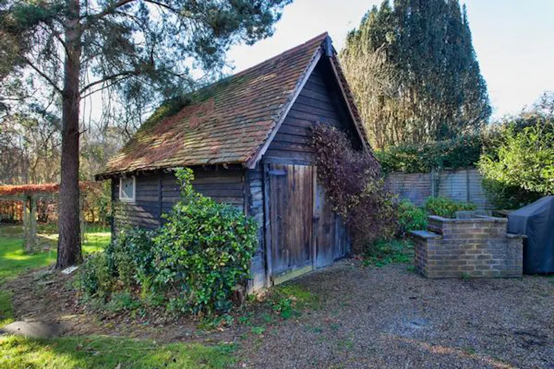 Godstone Country pool house, C891 (photo 26)