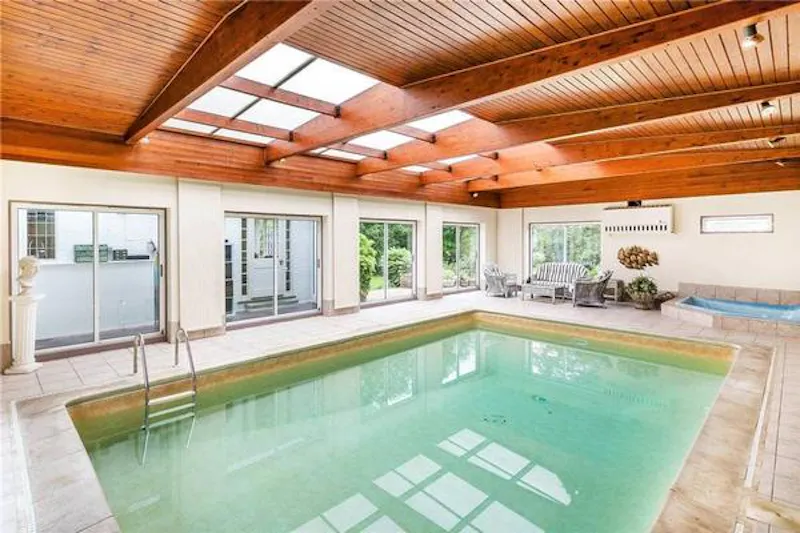 Swimming pool - indoor at Godstone Country pool house, C891 (photo 30)