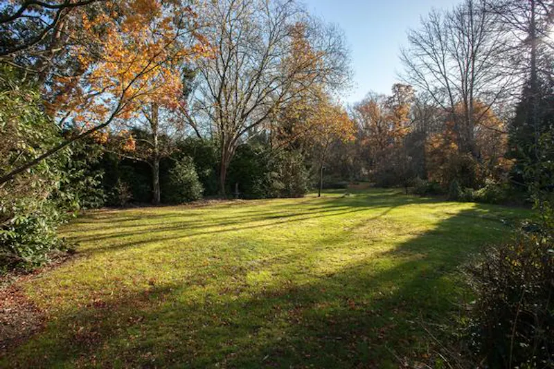 Godstone Country pool house, C891 (photo 32)