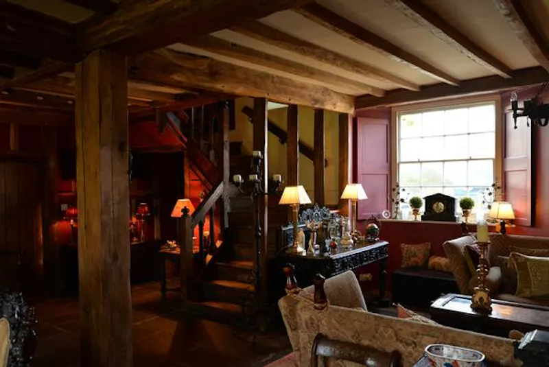 Medieval Manor and Barn, M311 (photo 8)