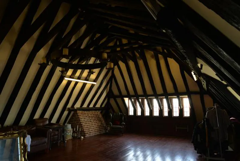 Medieval Manor and Barn, M311 (photo 26)