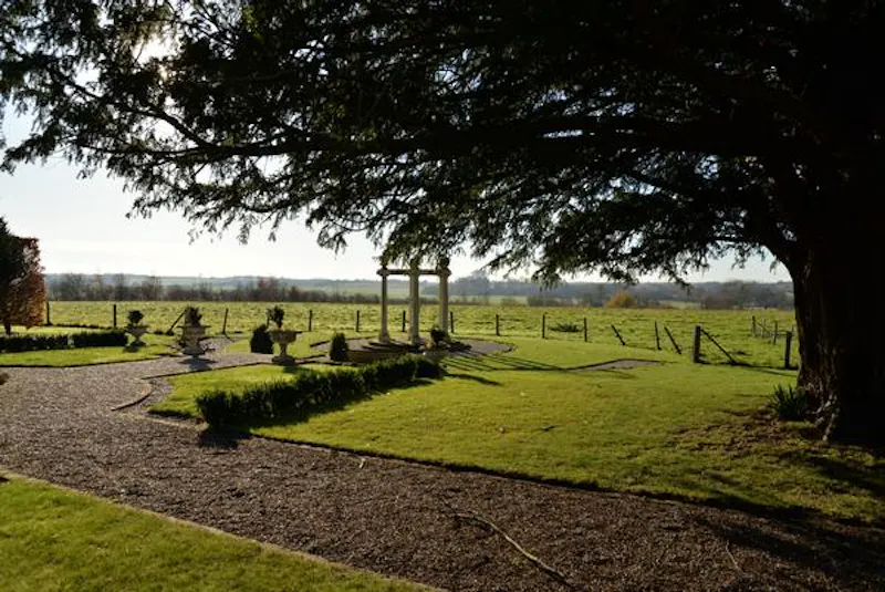 Garden at Medieval Manor and Barn, M311 (photo 34)