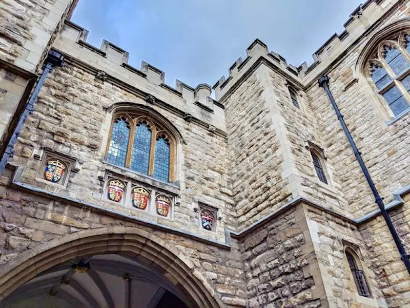 Norman gatehouse in Farringdon, P600 (photo 47)
