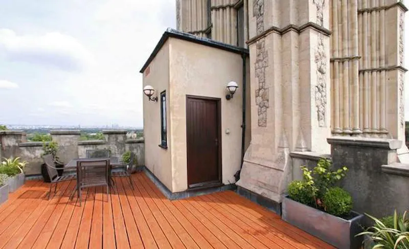 Roof terrace at Film location Q128 in London (photo 13)