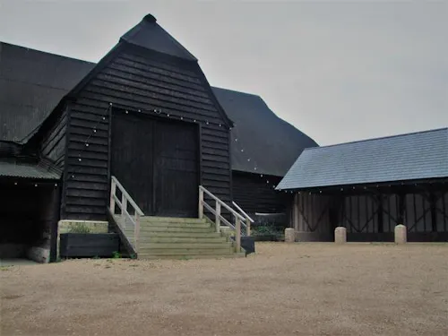 13th Century Cambridge barn, L672