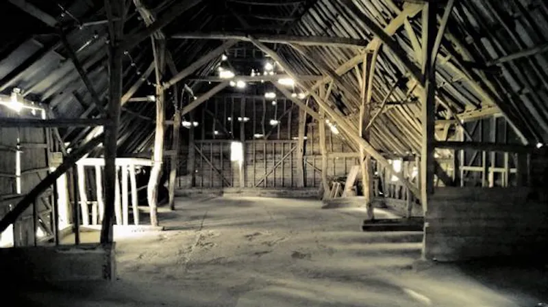 13th Century Cambridge barn, L672 (photo 6)