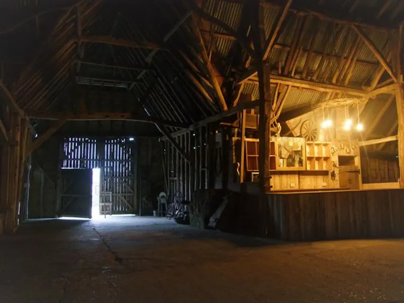 13th Century Cambridge barn, L672 (photo 7)