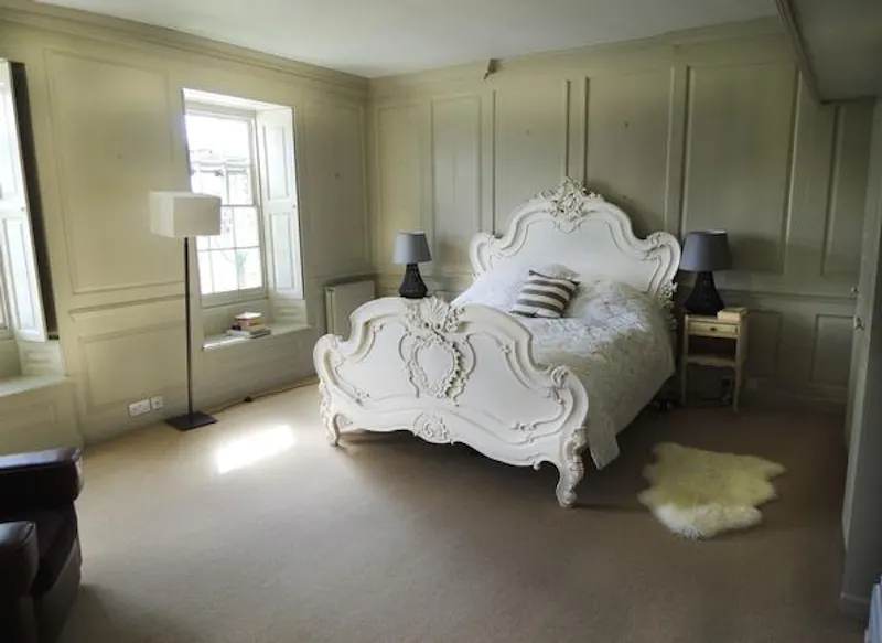 Bedroom at Queen Anne house in Minster, A1448 (photo 15)