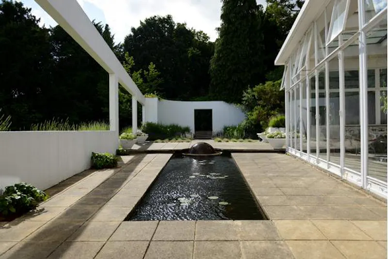Terrace/Patio at Iconic Chertsey modernist house, K421 (photo 28)