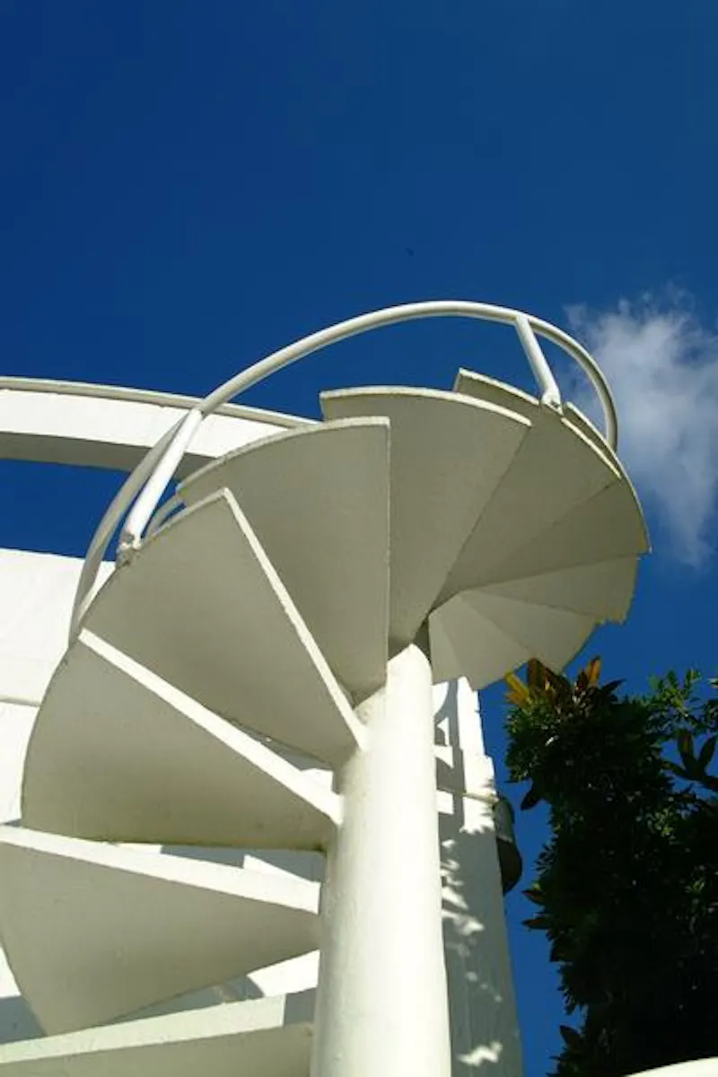 Iconic Chertsey modernist house, K421 (photo 46)