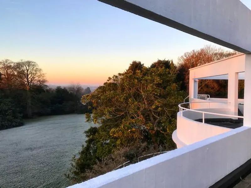 Iconic Chertsey modernist house, K421 (photo 48)